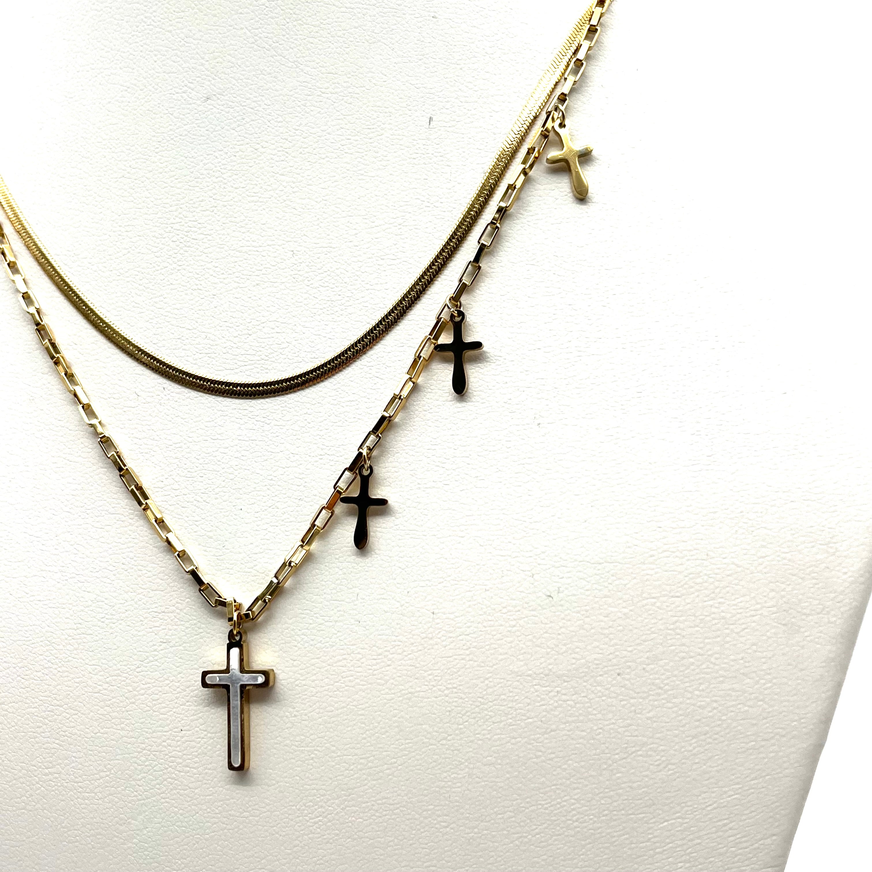 Collana in acciaio inox a doppio filo con croci pendenti – versione gold