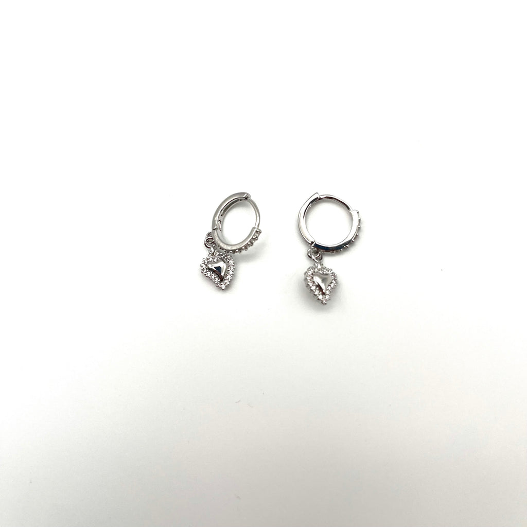 Orecchini a cuore pendenti – Acciaio inox (argento)