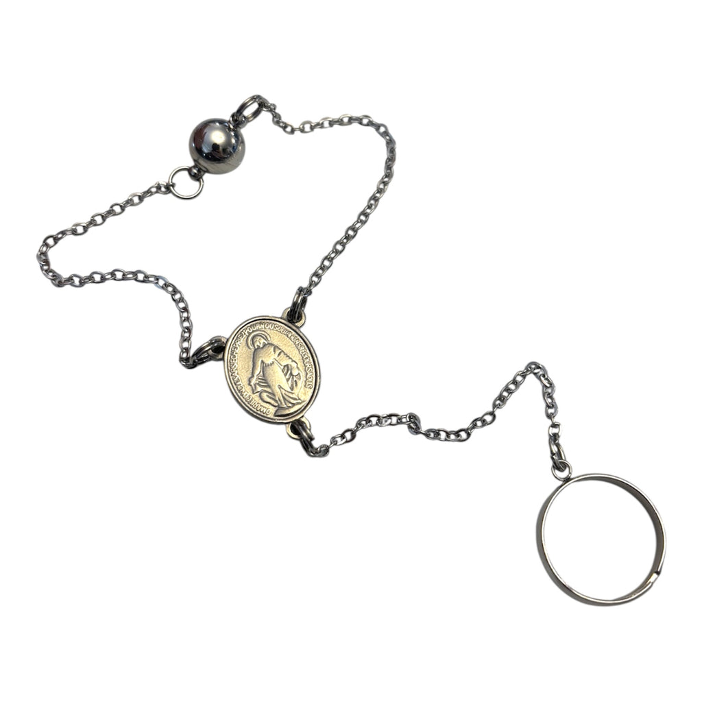 Baciamano - Virgo Maria